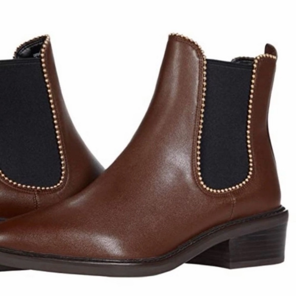 Coach Bowery leather Chelsea boots featuring a beaded chain 7.5 NEW w/o box - Picture 2 of 11
